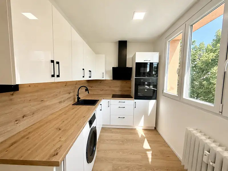 Prodej bytu 2+1 55 m², Most – náhled fotky 2