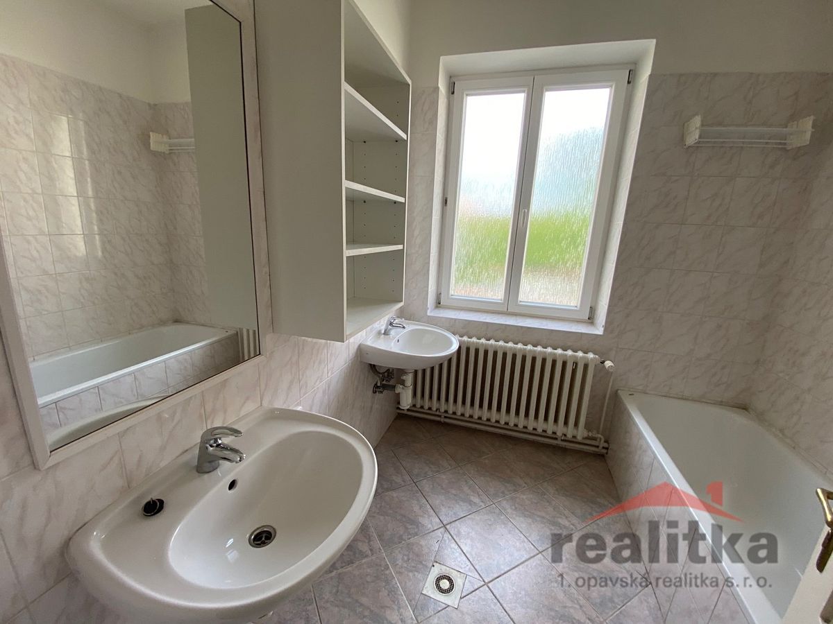 Pronájem bytu 3+kk 79 m² – fotografie 5