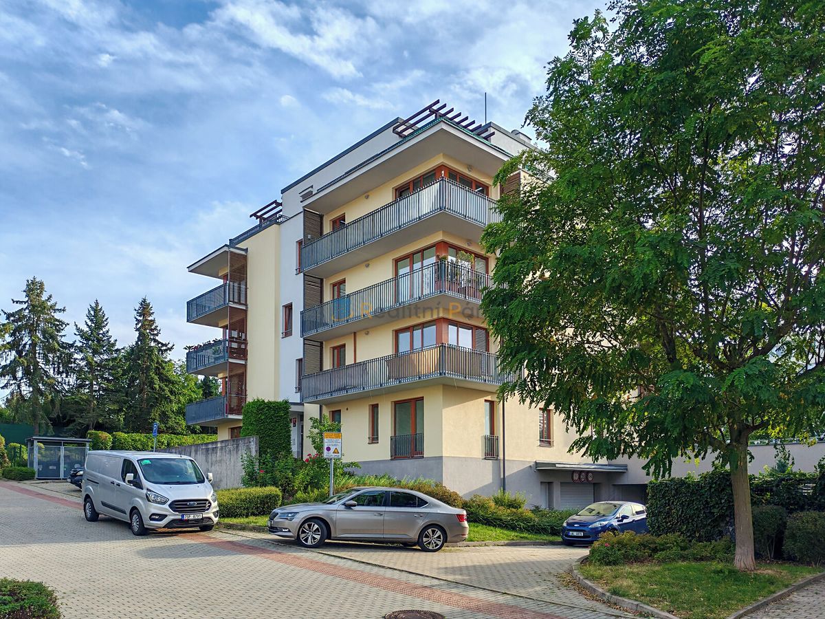Pronájem bytu 2+kk 56 m²