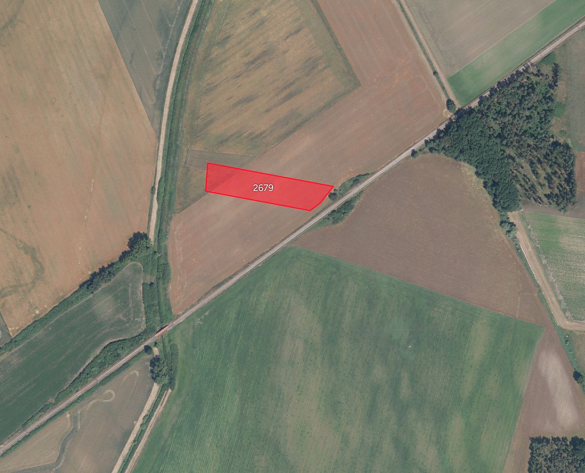 Prodej pole 5424 m², Kostelní Lhota – fotka 1 z 3