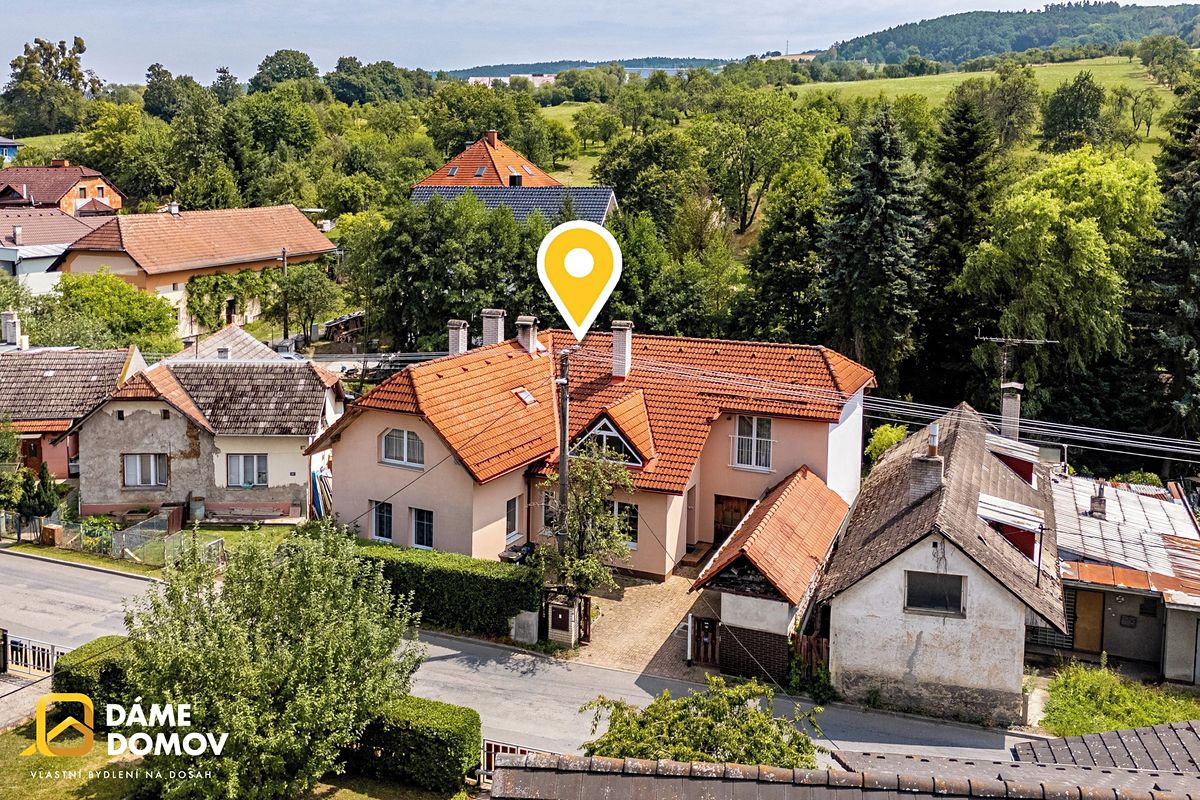 Prodej rodinného domu 225 m², pozemek 264 m²