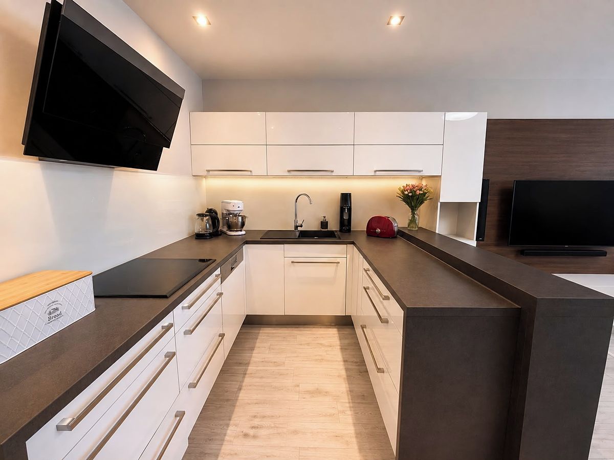 Pronájem bytu 2+kk 54 m² – fotografie 3
