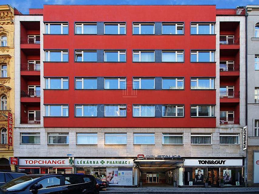 Pronájem kanceláře 93 m²