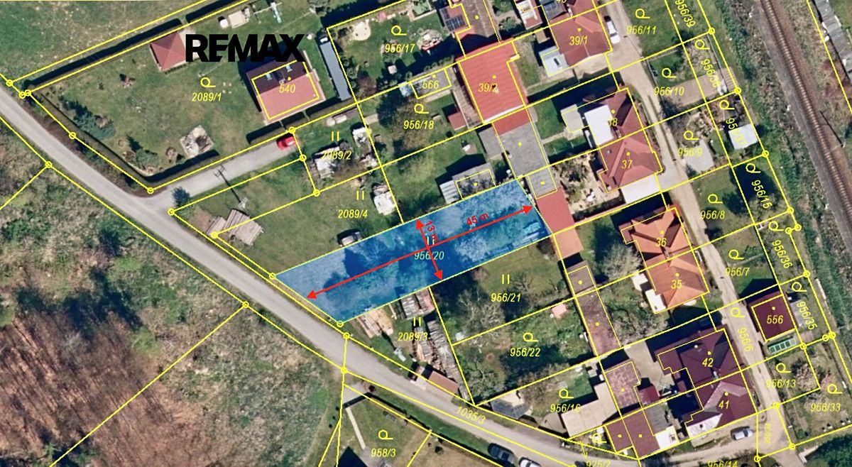 Prodej stavebního pozemku 569 m² – fotografie 3