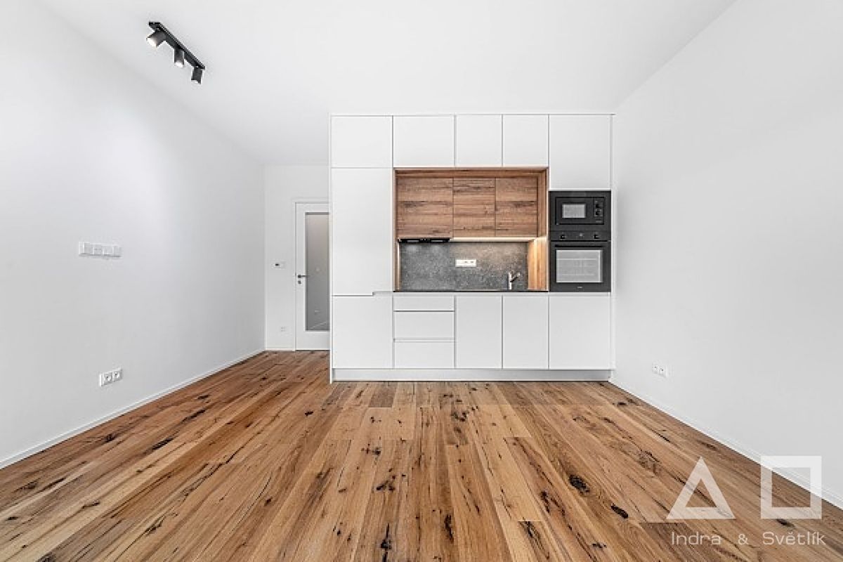 Pronájem bytu 2+kk 50 m²