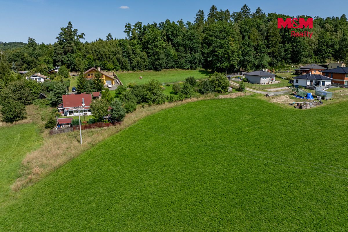 Prodej stavebního pozemku 837 m² – fotografie 2