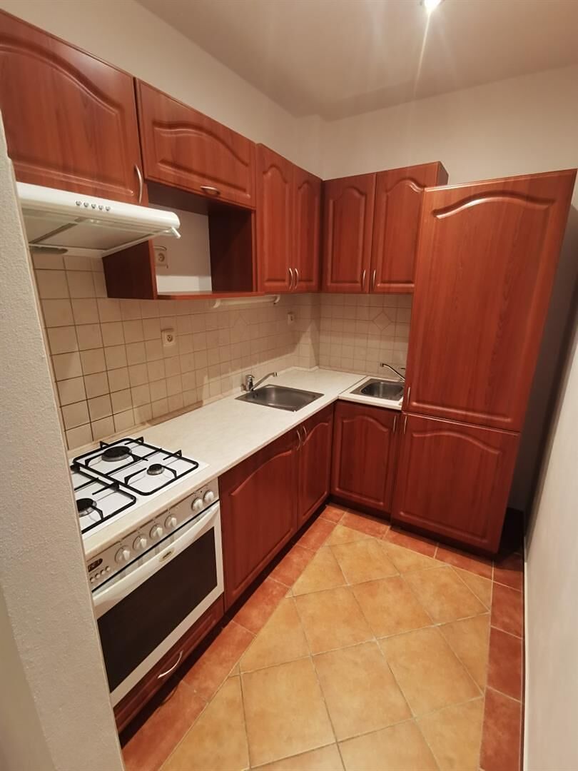 Pronájem bytu 2+kk 42 m² – fotografie 2
