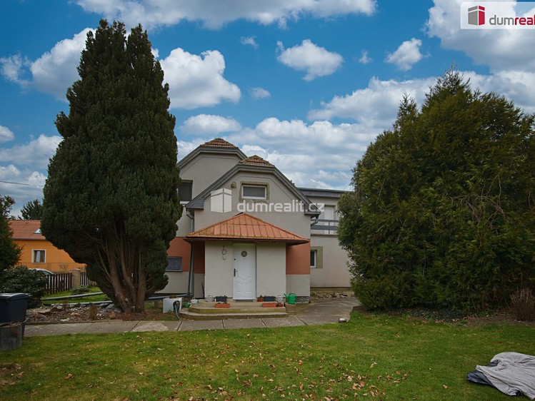 Haus zum Kauf, 150 m² (2 von 35)