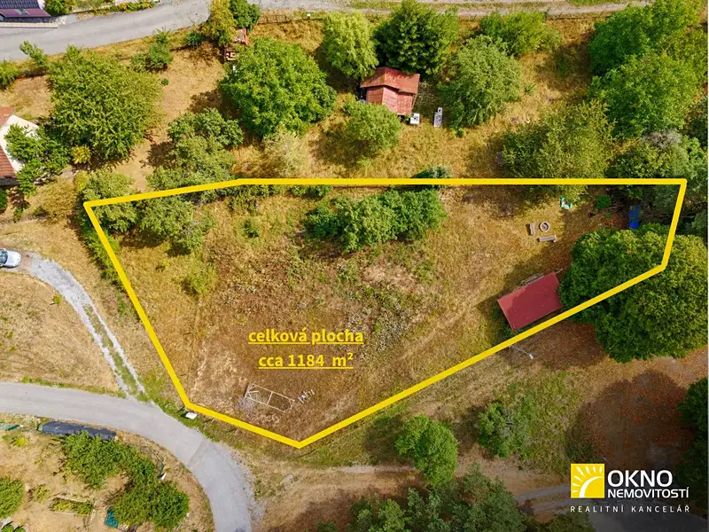 Prodej stavebního pozemku 1184 m², Braníškov – náhled fotky 2