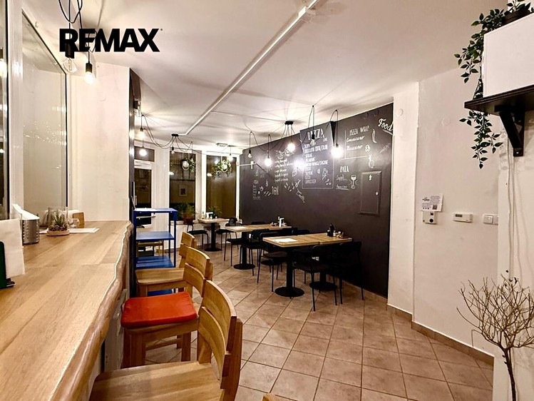 Pronájem komerčního prostoru, 26 m² (4 z 8)