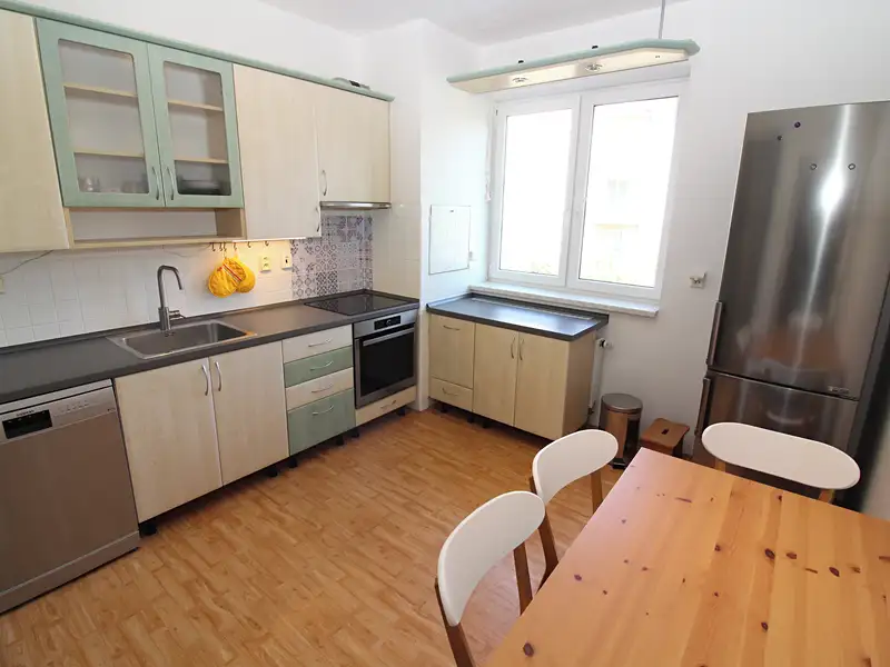 Prodej bytu 3+1 77 m², Vyškov – náhled fotky 2
