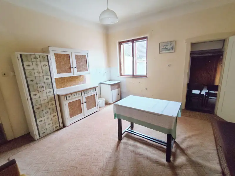 Prodej rodinného domu 140 m², pozemek 165 m², Třeboň – náhled fotky 3
