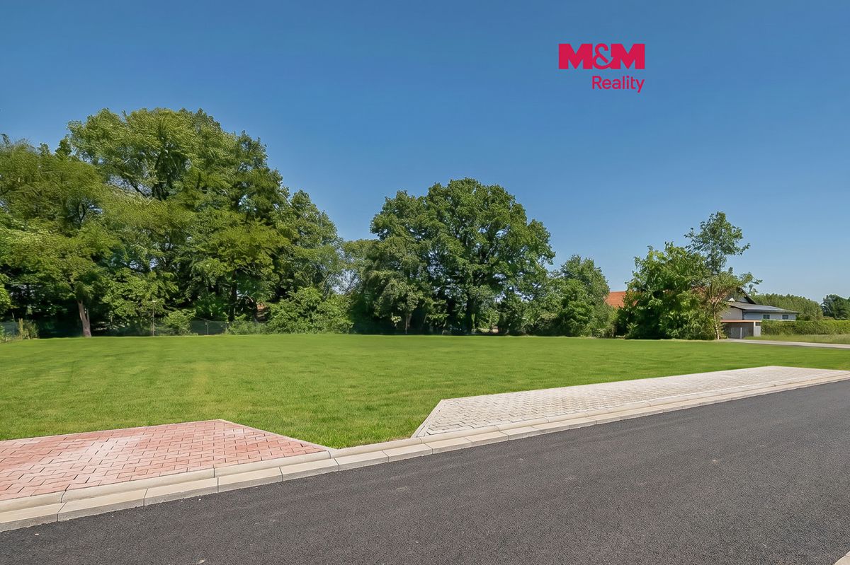 Prodej stavebního pozemku 899 m²