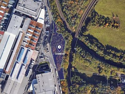 Prodej komerčního pozemku 3648 m²