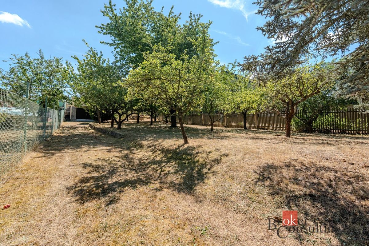 Prodej stavebního pozemku 1127 m² – fotografie 3