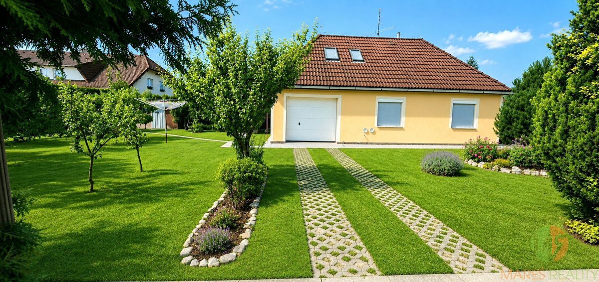 Prodej rodinného domu 68 m², pozemek 702 m² – fotografie 3