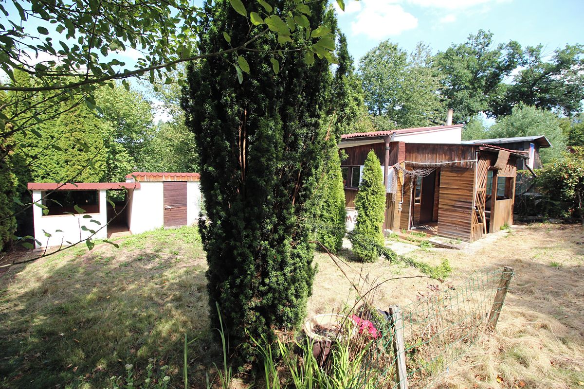Prodej chaty 50 m², pozemek 225 m², Hradištko – fotka 1 z 3