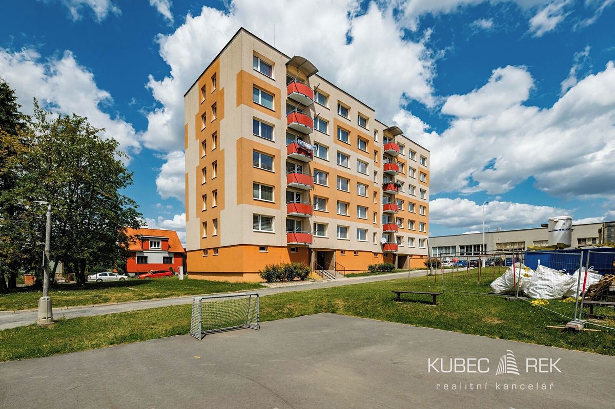 Prodej bytu 2+1 64 m² – fotografie 2
