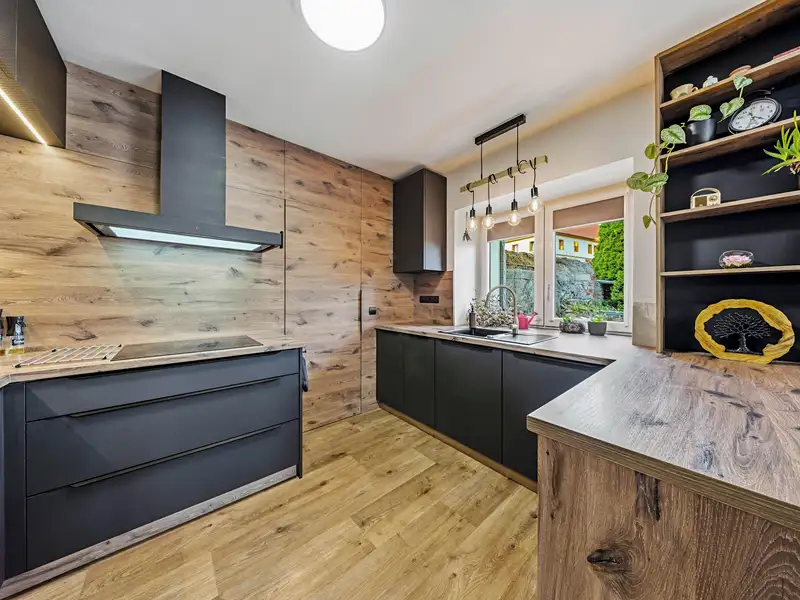 Prodej rodinného domu 128 m², pozemek 395 m², České Heřmanice – náhled fotky 2