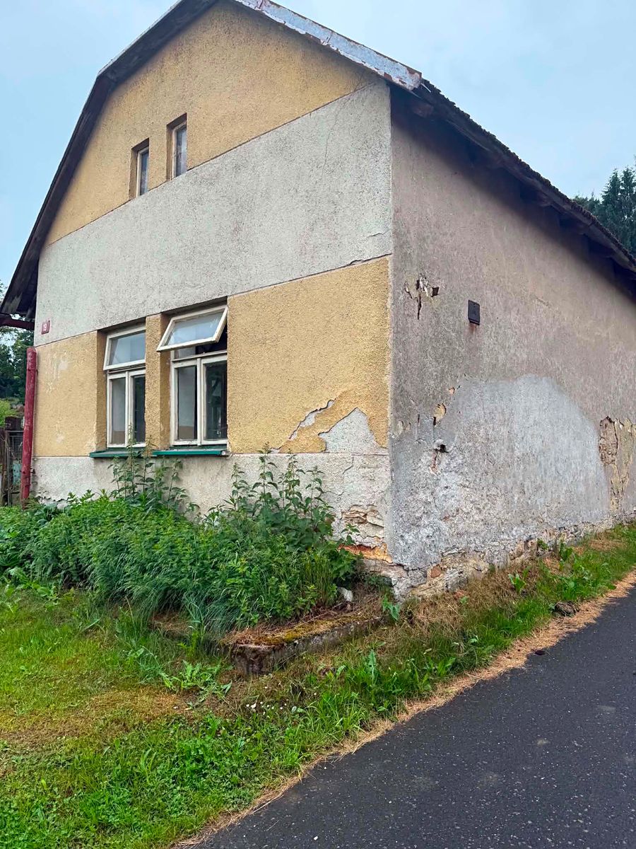 Prodej rodinného domu 341 m², pozemek 341 m² – fotografie 2