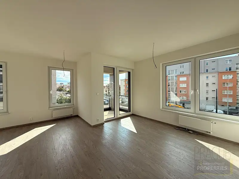 Prodej bytu 2+kk 63 m², Praha – náhled fotky 2