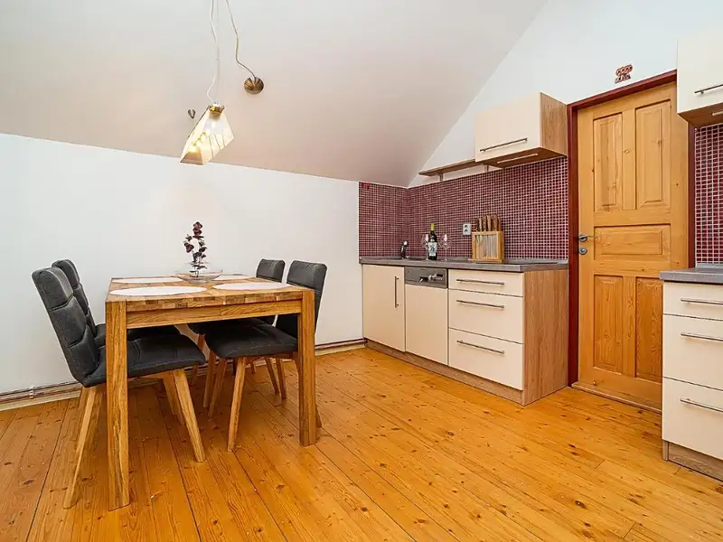 Pronájem bytu 2+kk 45 m², Dolní Morava – náhled fotky 2