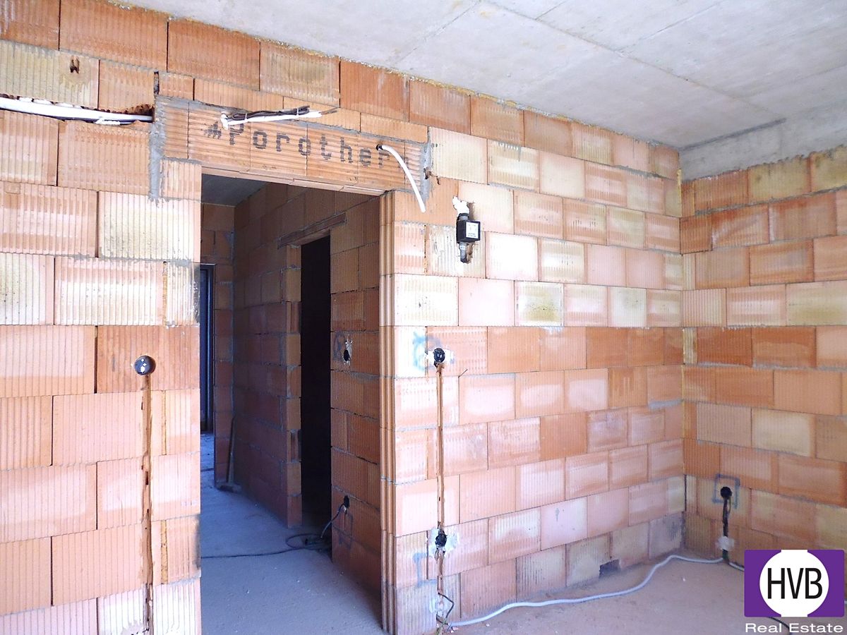 Prodej vícegeneračního domu 250 m², pozemek 569 m² – fotografie 4