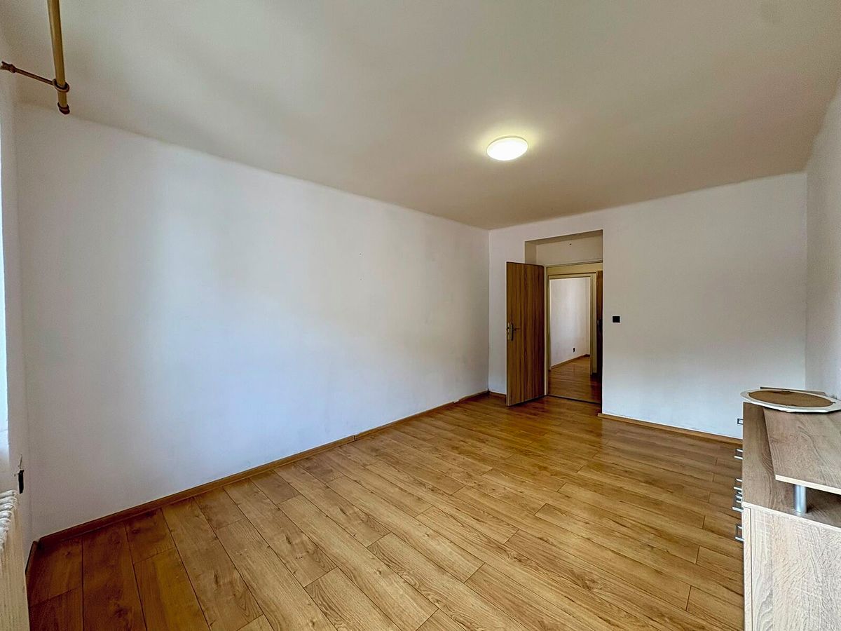 Pronájem bytu 1+1 37 m² – fotografie 2