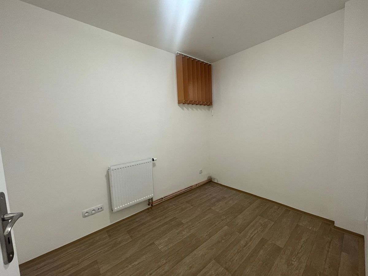 Pronájem bytu 2+kk 27 m² – fotografie 5