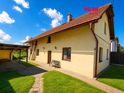 Prodej rodinného domu 98 m², pozemek 1561 m²