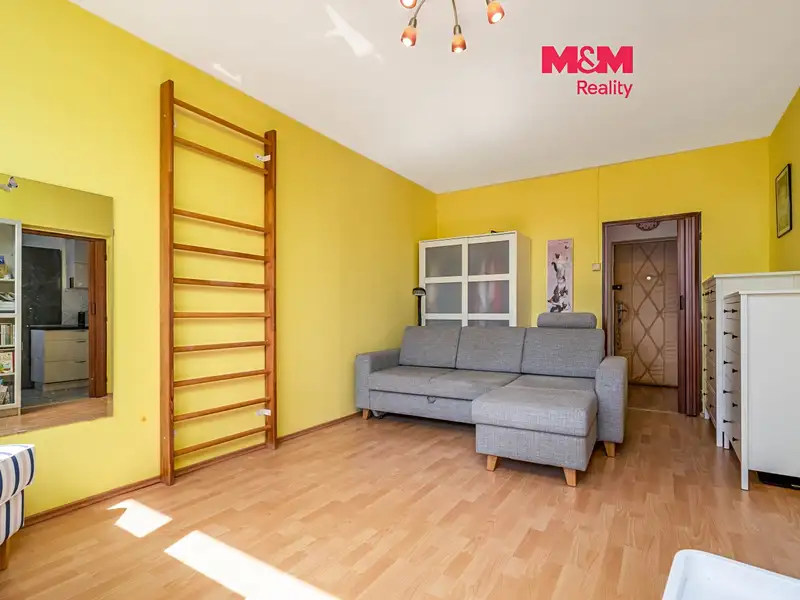 Prodej bytu 3+1 72 m², Praha – náhled fotky 1