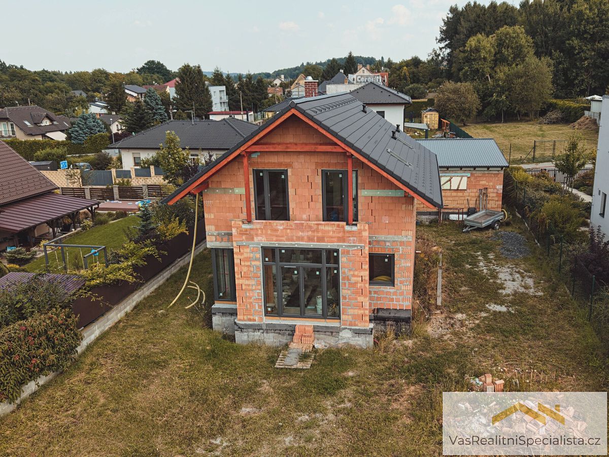 Prodej rodinného domu 134 m², pozemek 979 m² – fotografie 5