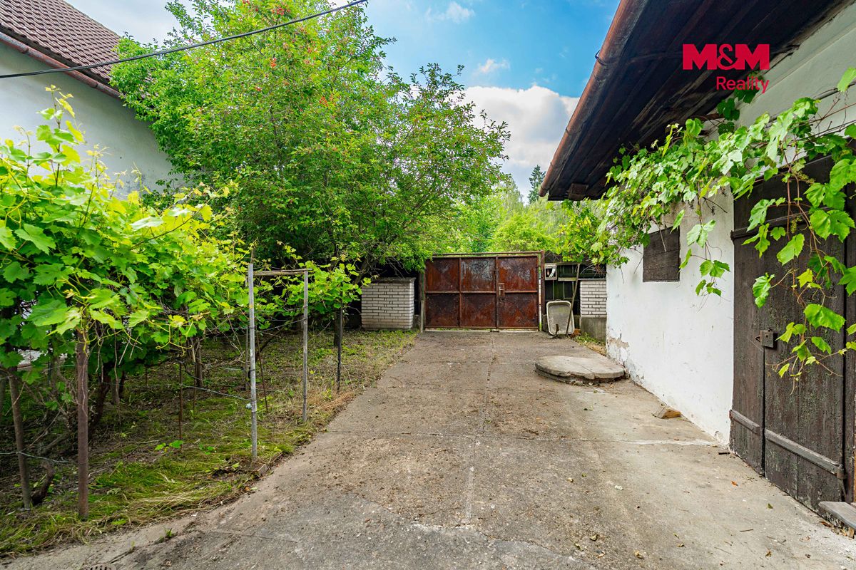 Prodej rodinného domu 210 m², pozemek 541 m² – fotografie 3