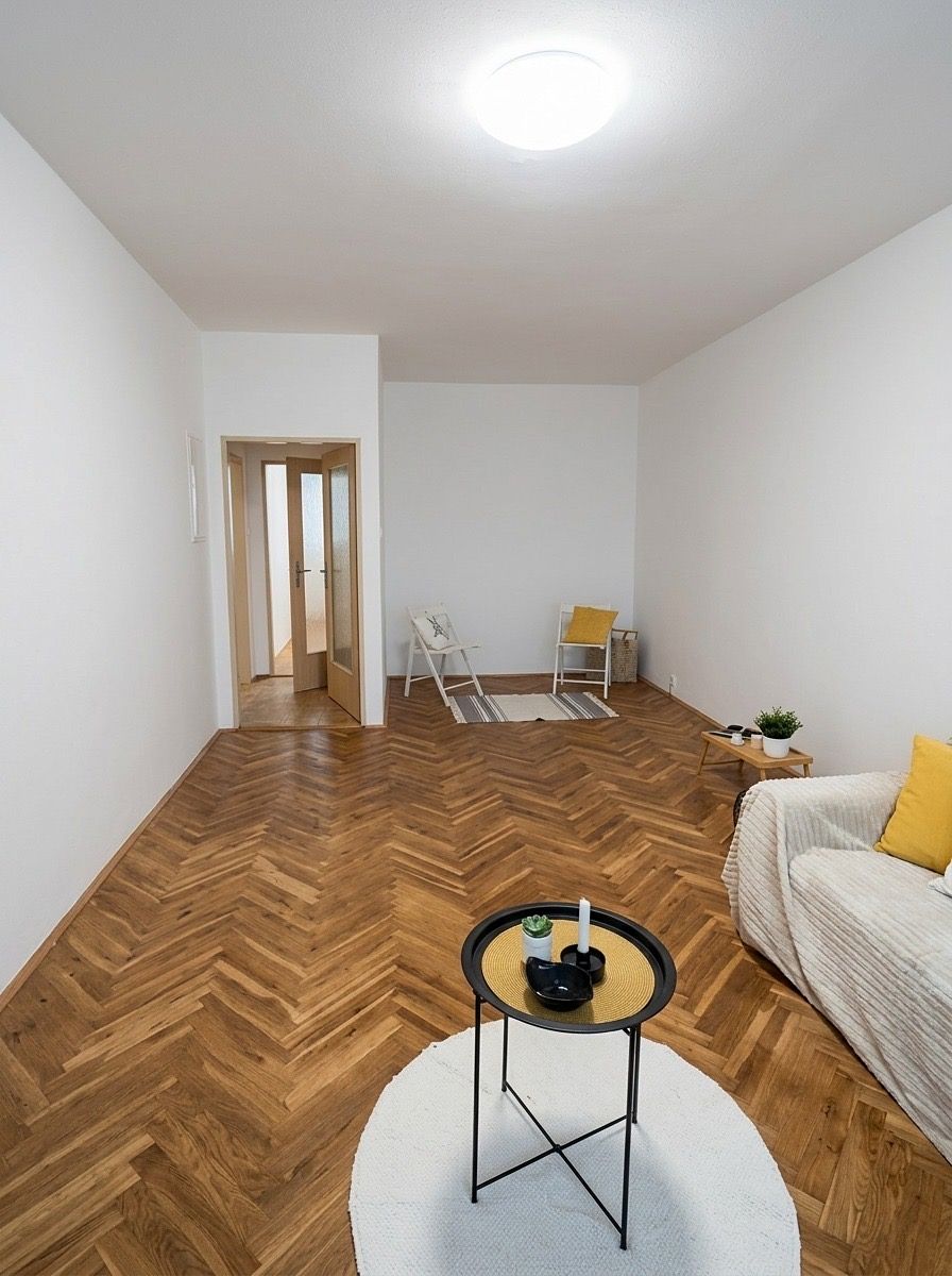 Pronájem bytu 3+1 74 m² – fotografie 2