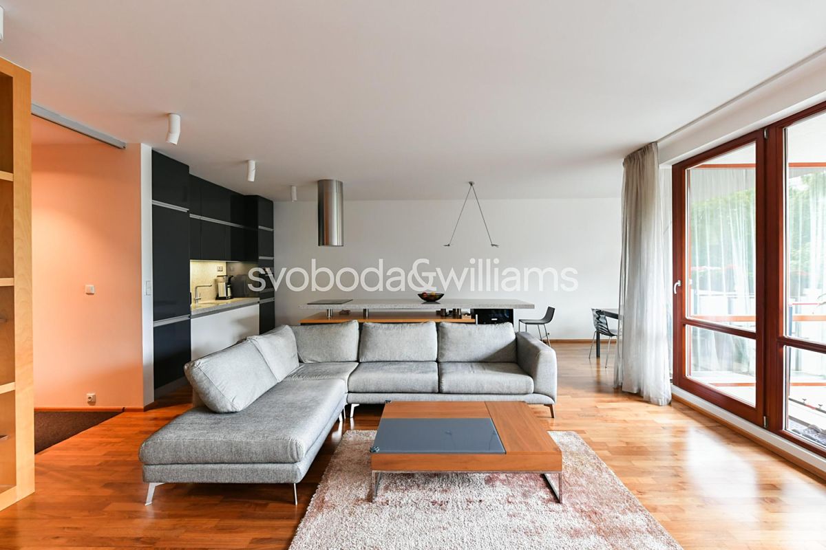 Pronájem bytu 4+kk 157 m² – fotografie 5