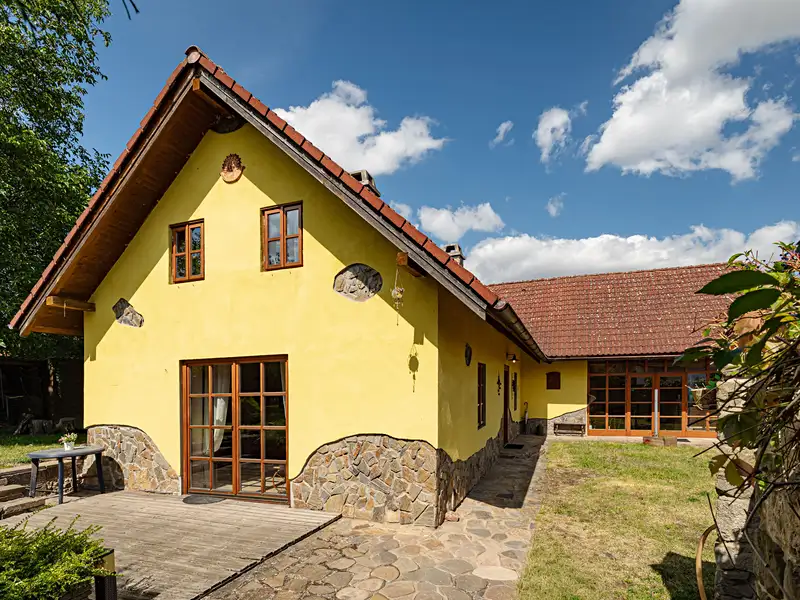 Prodej rodinného domu 224 m², pozemek 805 m², Tuklaty – náhled fotky 1