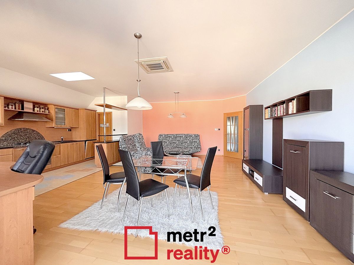Prodej bytu 2+kk 87 m² – fotografie 3