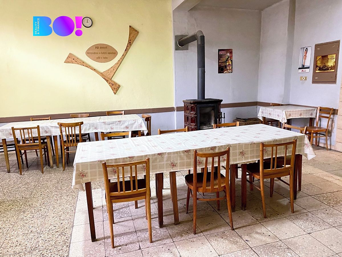 Prodej rodinného domu 280 m², pozemek 301 m² – fotografie 5
