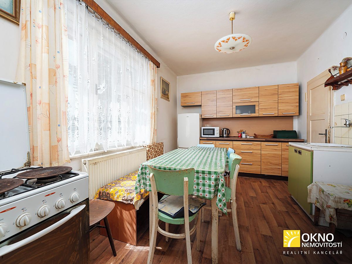 Prodej rodinného domu 90 m², pozemek 1637 m² – fotografie 3