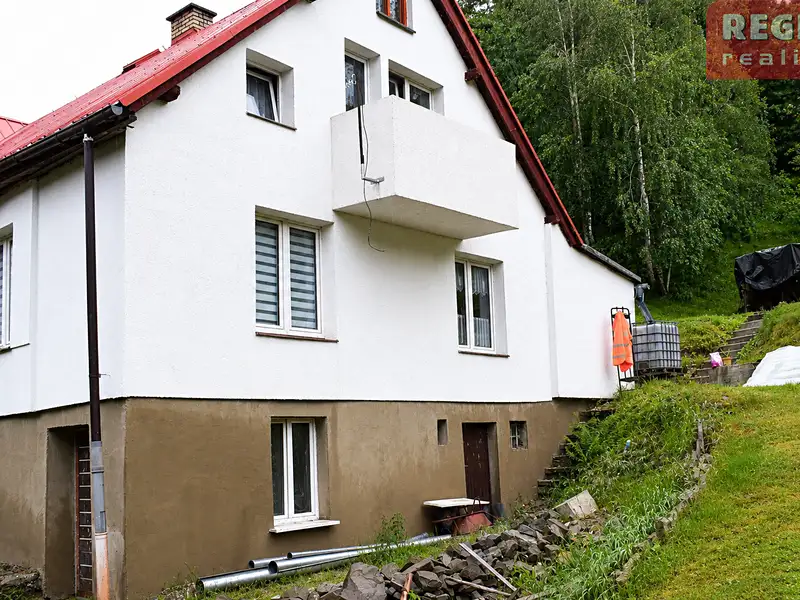 Prodej rodinného domu 75 m², pozemek 811 m², Bystřice – náhled fotky 2