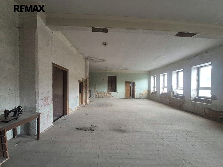 Комерційне приміщення на продаж, 372 м² (29 з 39)