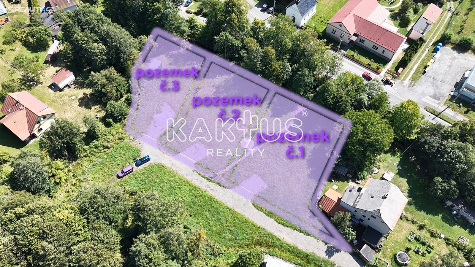 Prodej stavebního pozemku 922 m²