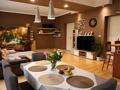 Pronájem bytu 3+kk 150 m²