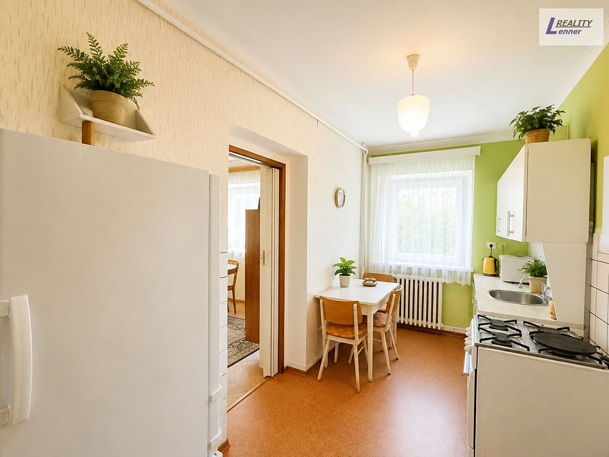 Prodej rodinného domu 130 m², pozemek 950 m² – fotografie 5