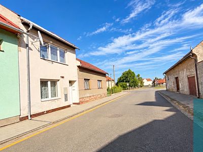 Prodej rodinného domu 180 m², pozemek 254 m²