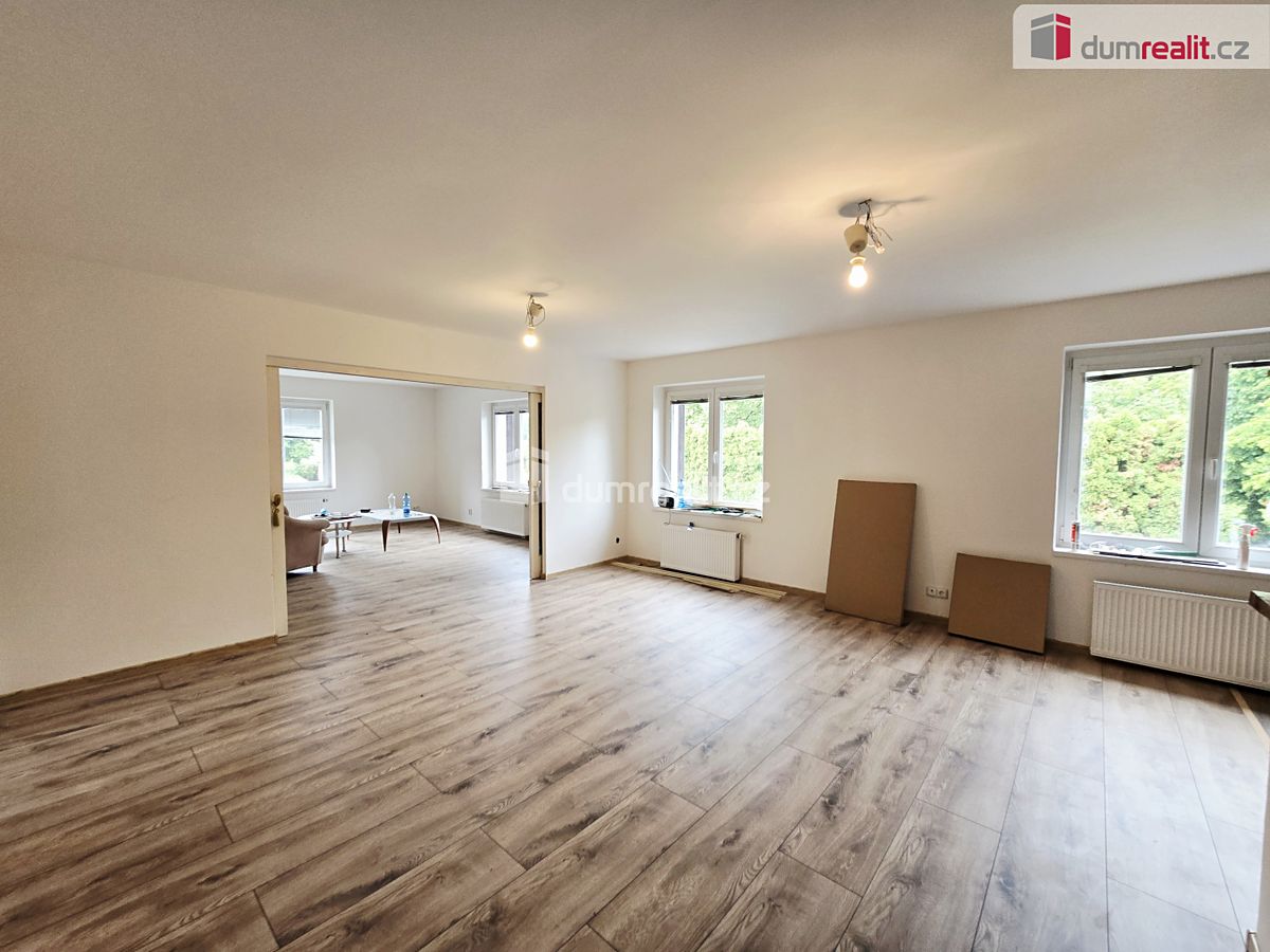Pronájem bytu 3+kk 98 m²
