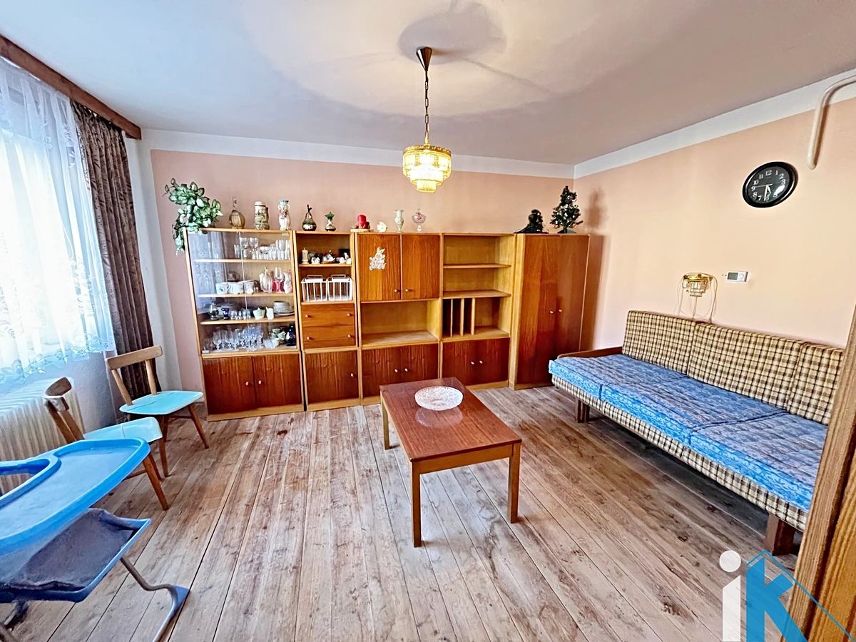 Prodej rodinného domu 85 m², pozemek 382 m² – fotografie 5