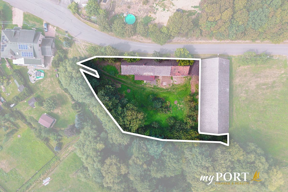 Prodej rodinného domu 275 m², pozemek 2635 m² – fotografie 2