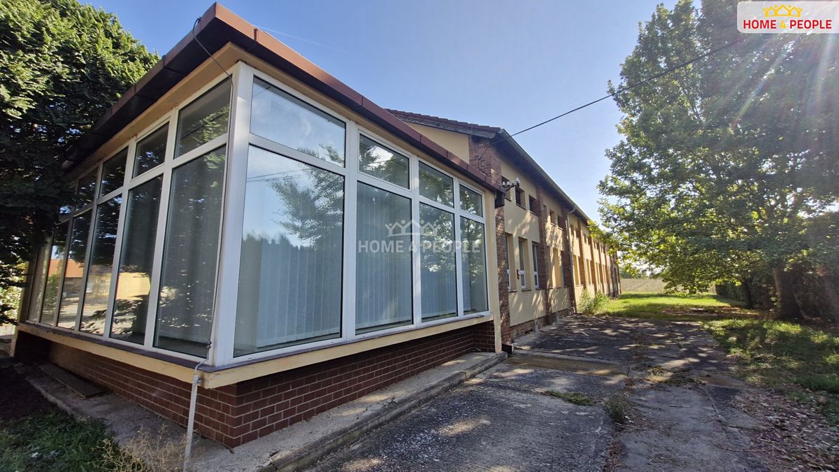 Prodej výrobní haly, prostoru 8554 m² – fotografie 3