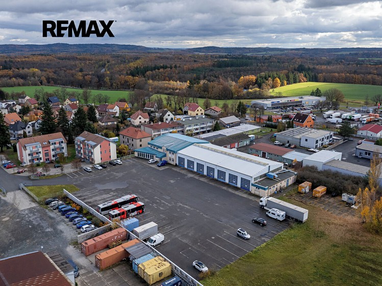 Pronájem komerčního prostoru, 2 043 m² (5 z 36)